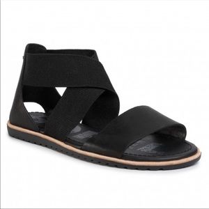 Sorel Ella black leather sandals